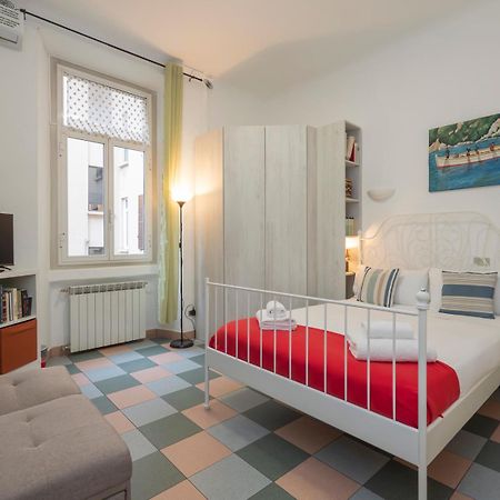 New Apartment In Downtown Close To Duomo Milan Extérieur photo
